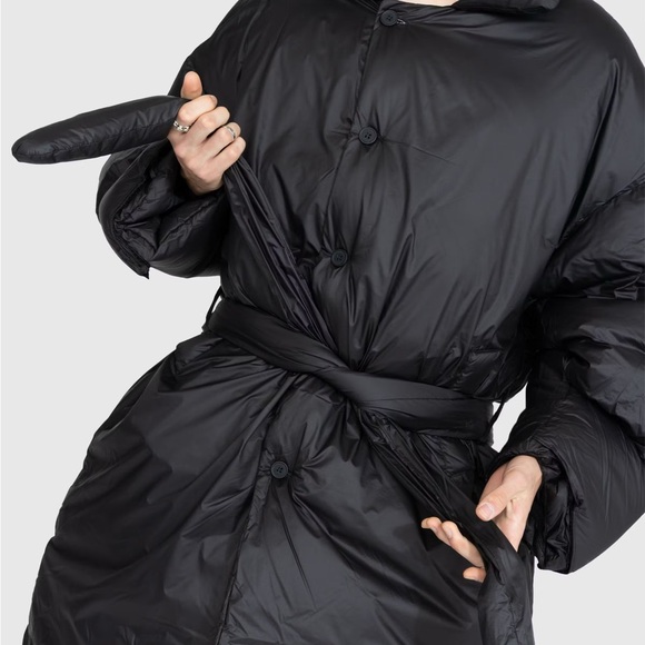 Entire Studios RBI Coat
90% Duck Down - Picture 6 of 6